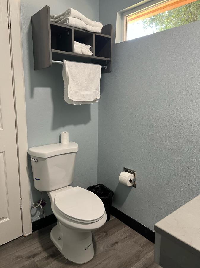 Travel Hotel