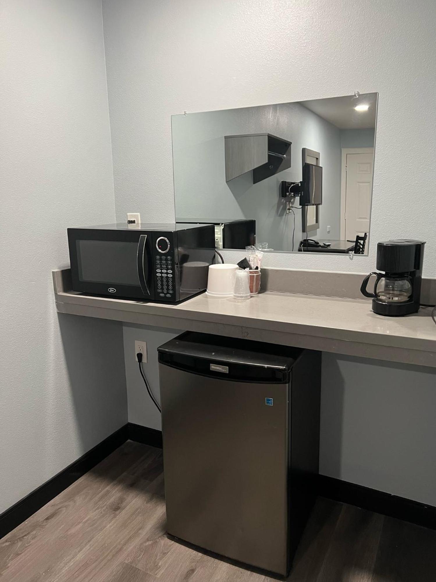 Hotel Travel Gilroy